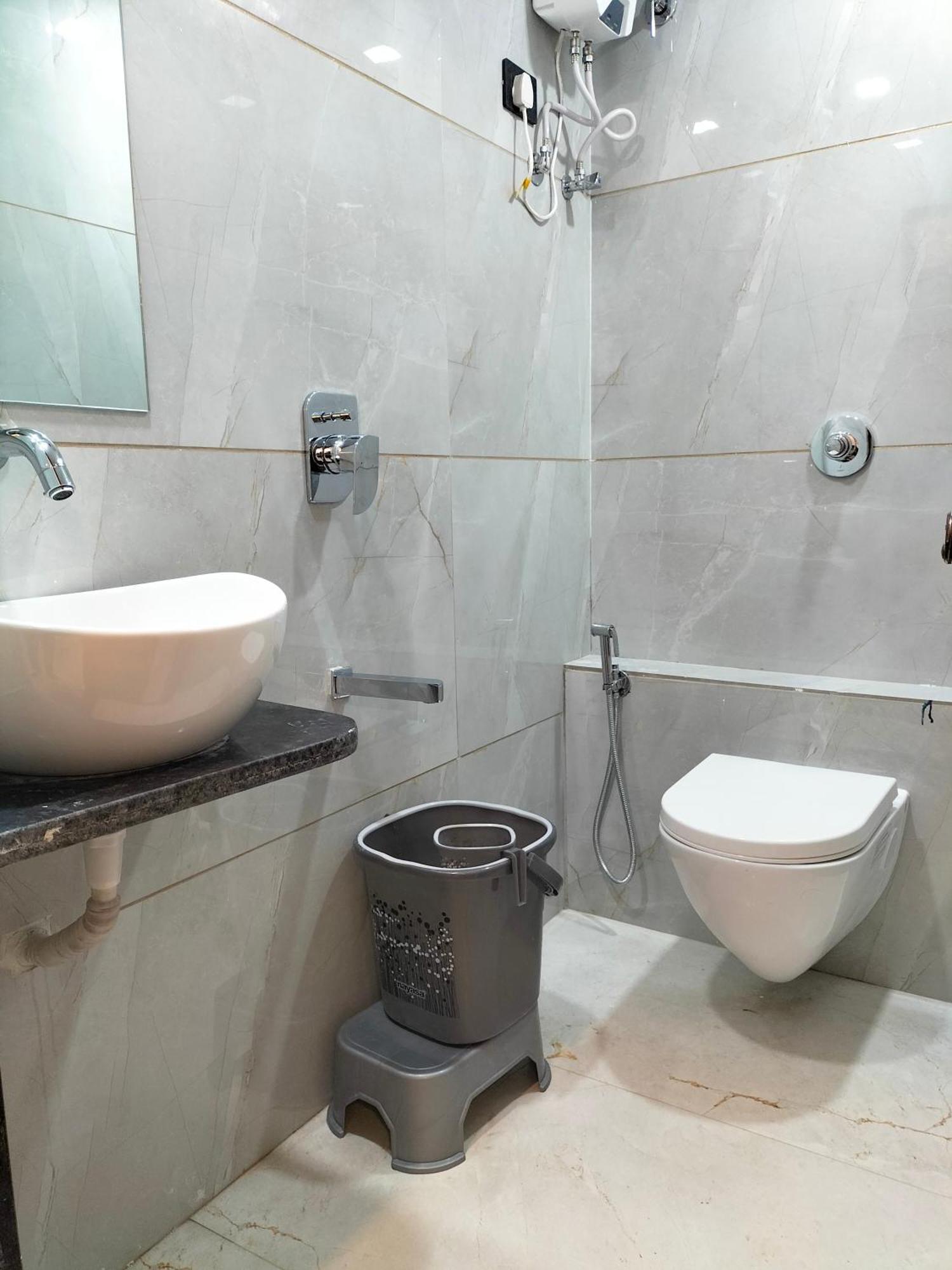 Hotel Paris Plaza Ahmadabad Zewnętrze zdjęcie