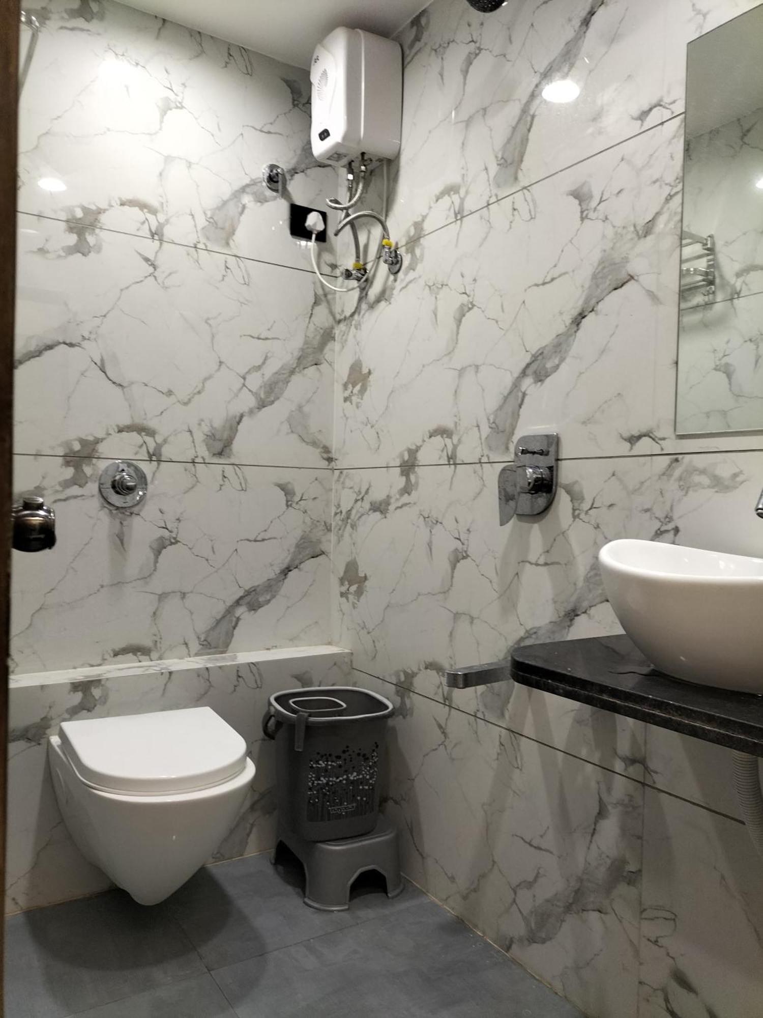 Hotel Paris Plaza Ahmadabad Zewnętrze zdjęcie
